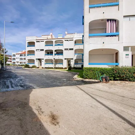 Apartamento Oura *